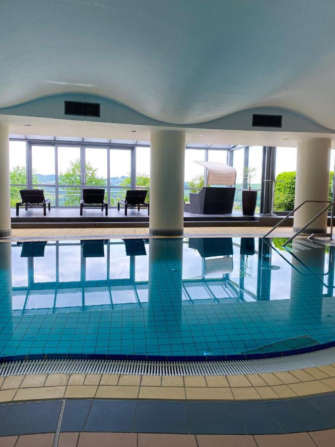Phoenix Hotel Bergneustadt ภายนอก รูปภาพ