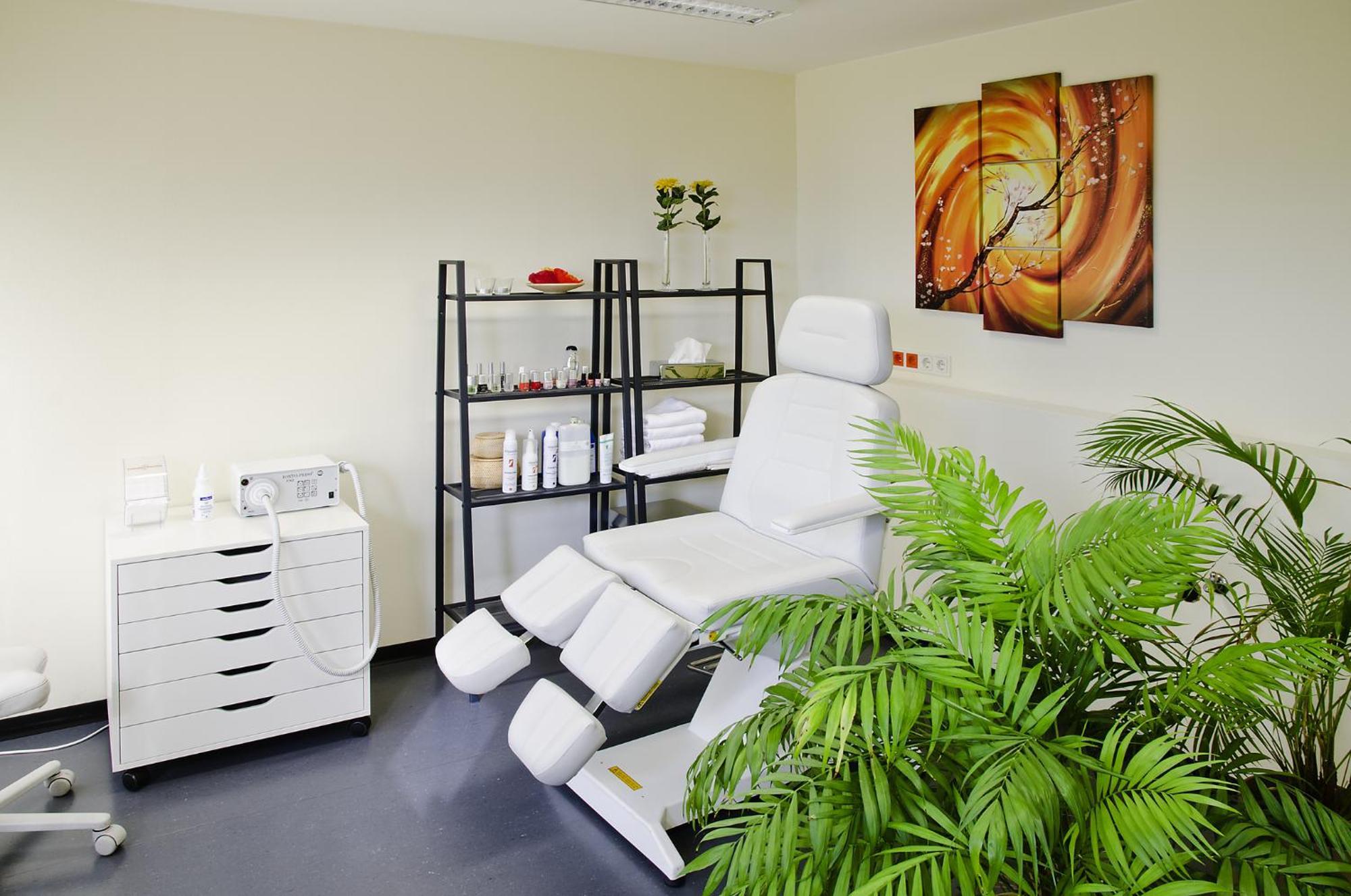 Phoenix Hotel Bergneustadt ภายนอก รูปภาพ